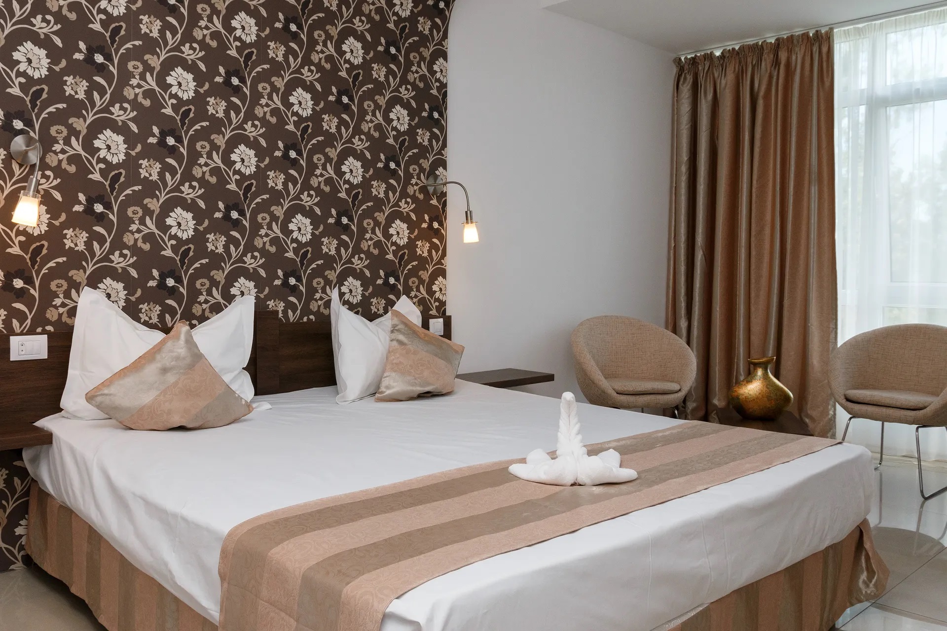 2D Resort & Spa Hotel-Superior soba.jpg