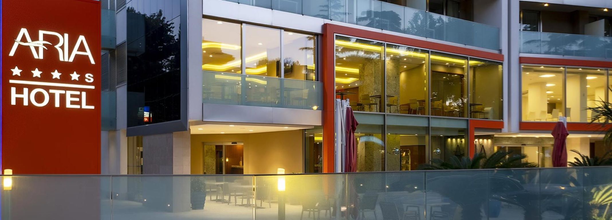 Aria Hotel-Zgrada hotela.jpg