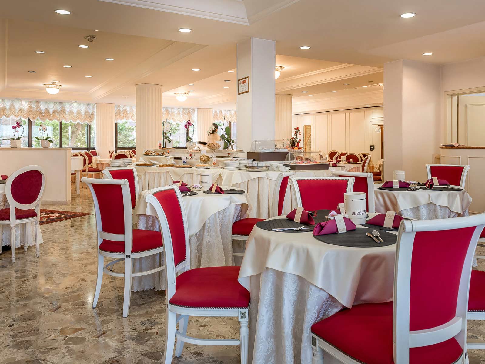 Hotel President-Restoran.jpg