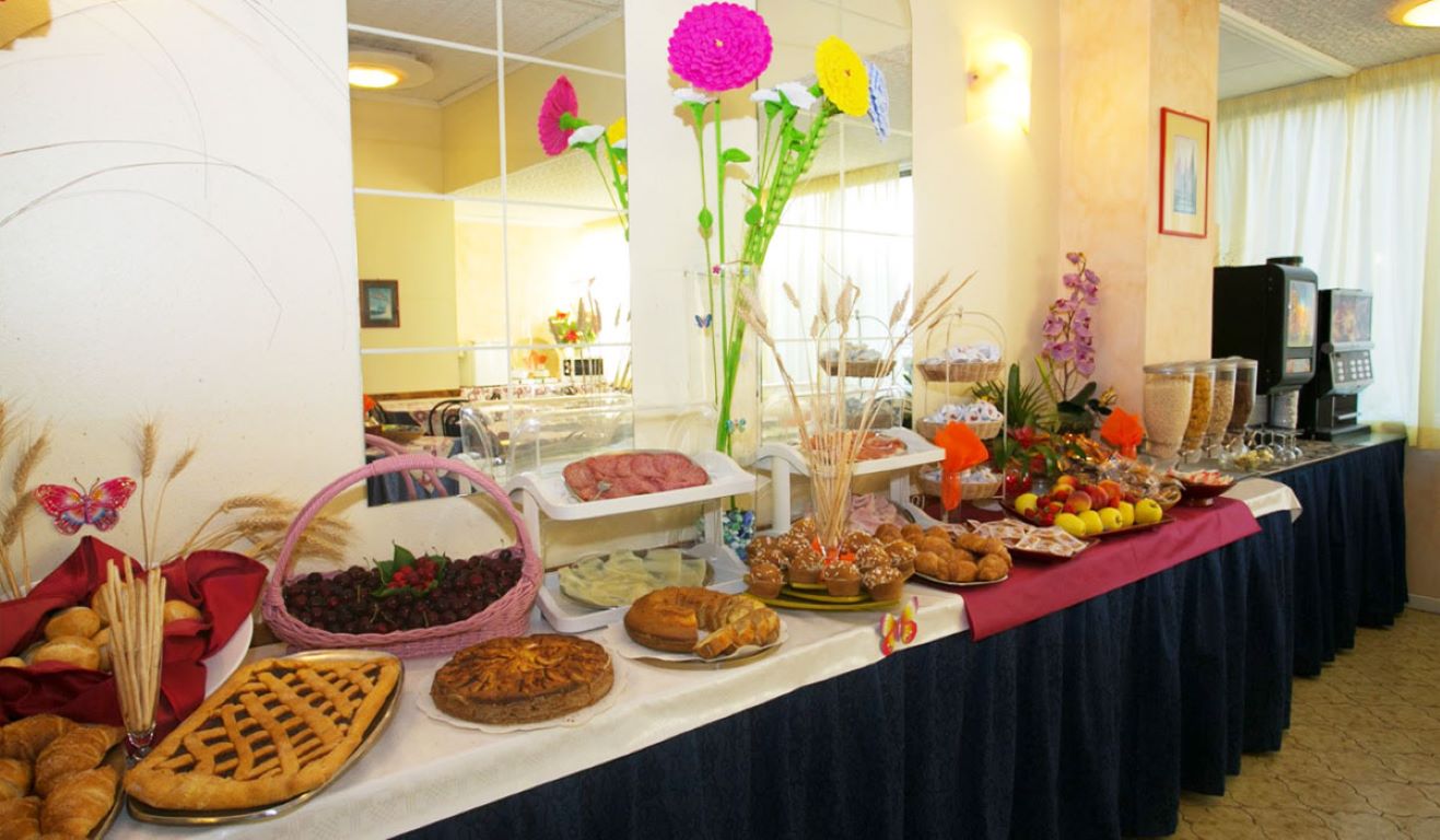 Crystal Hotel-Dorucak.jpg