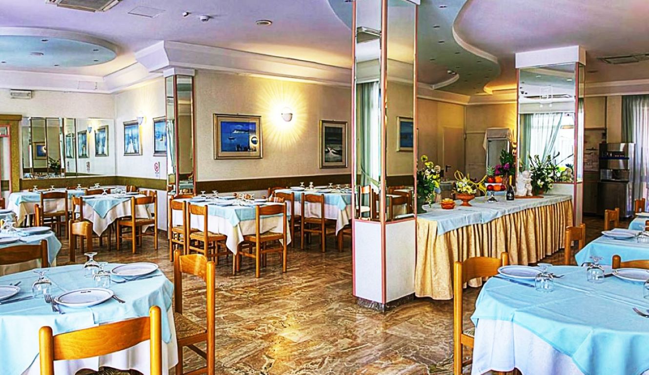 Hotel Crystal-Restoran.jpg