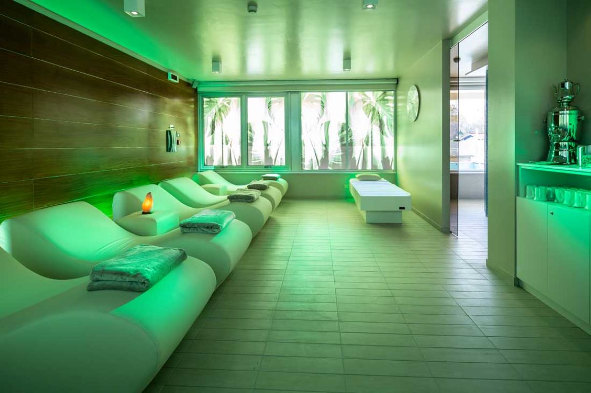 Hotel Ascot & Spa-Soba za opustanje.jpg