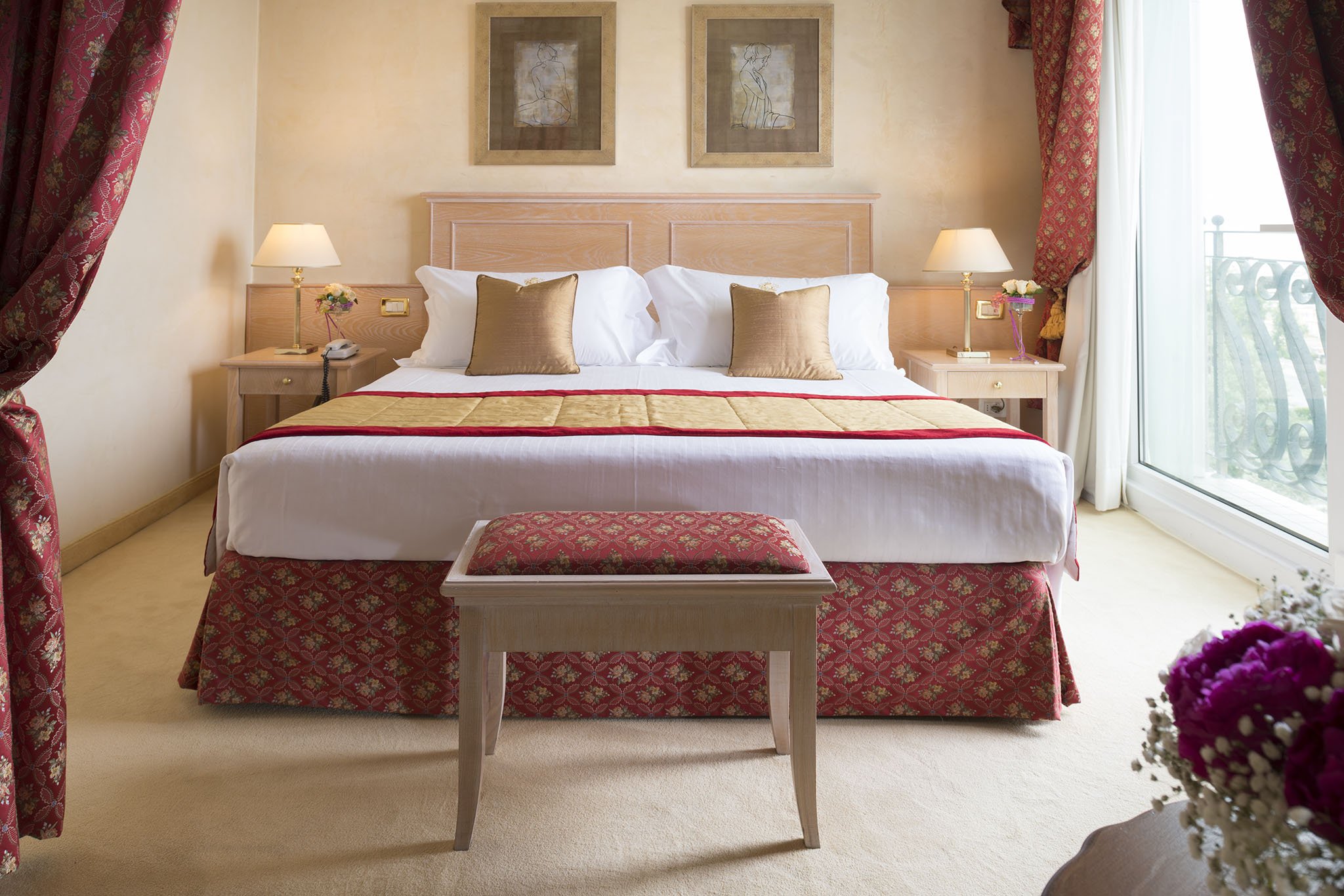 Hotel De Londres-Deluxe Family suite.jpg