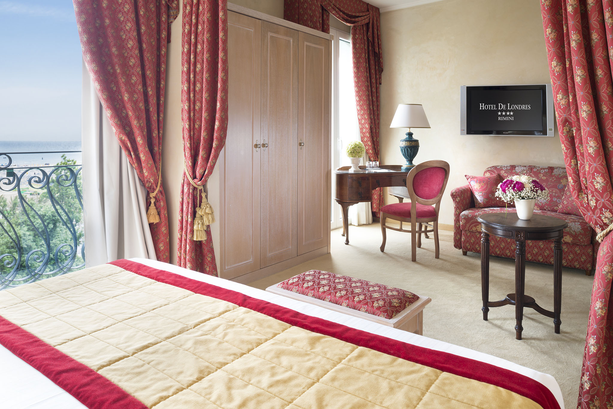 Hotel De Londres-Junior suite.jpg