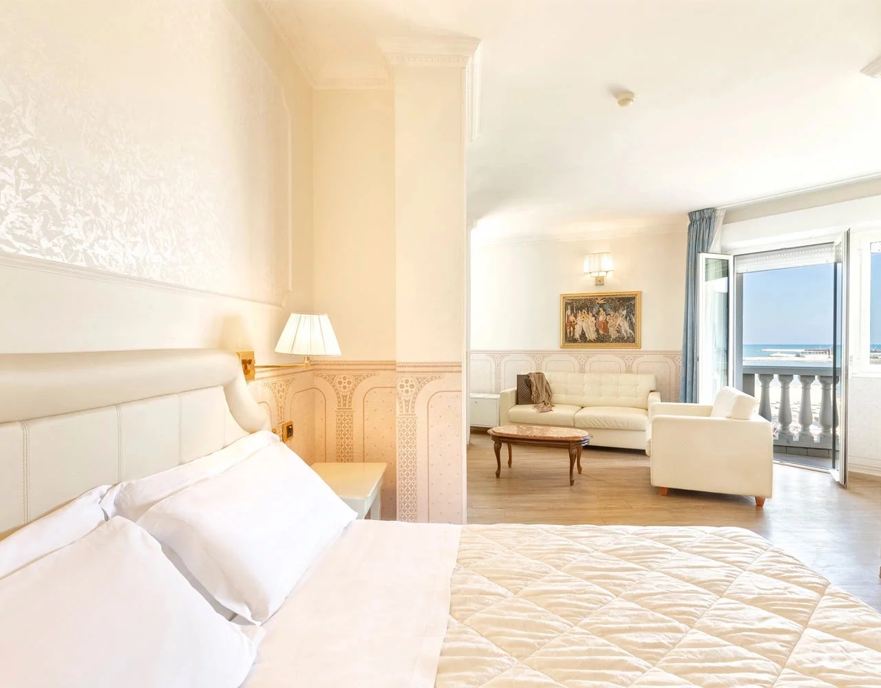 Baia Imperiale & Spa Hotel-Junior suite.jpg