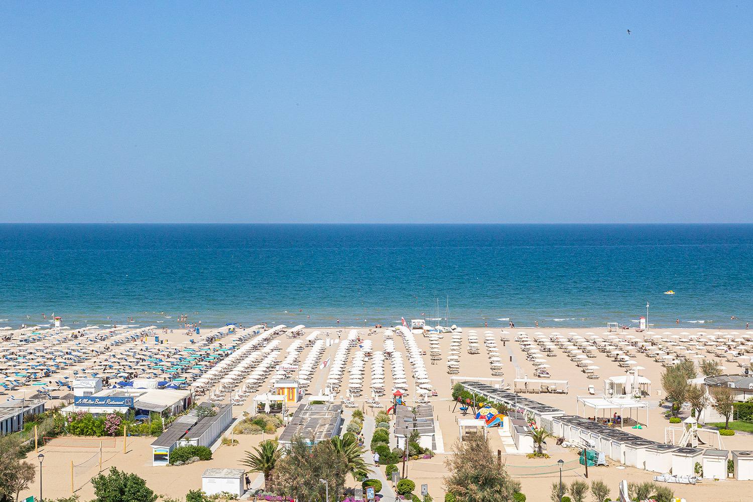 Milton Rimini-Plaza.jpg