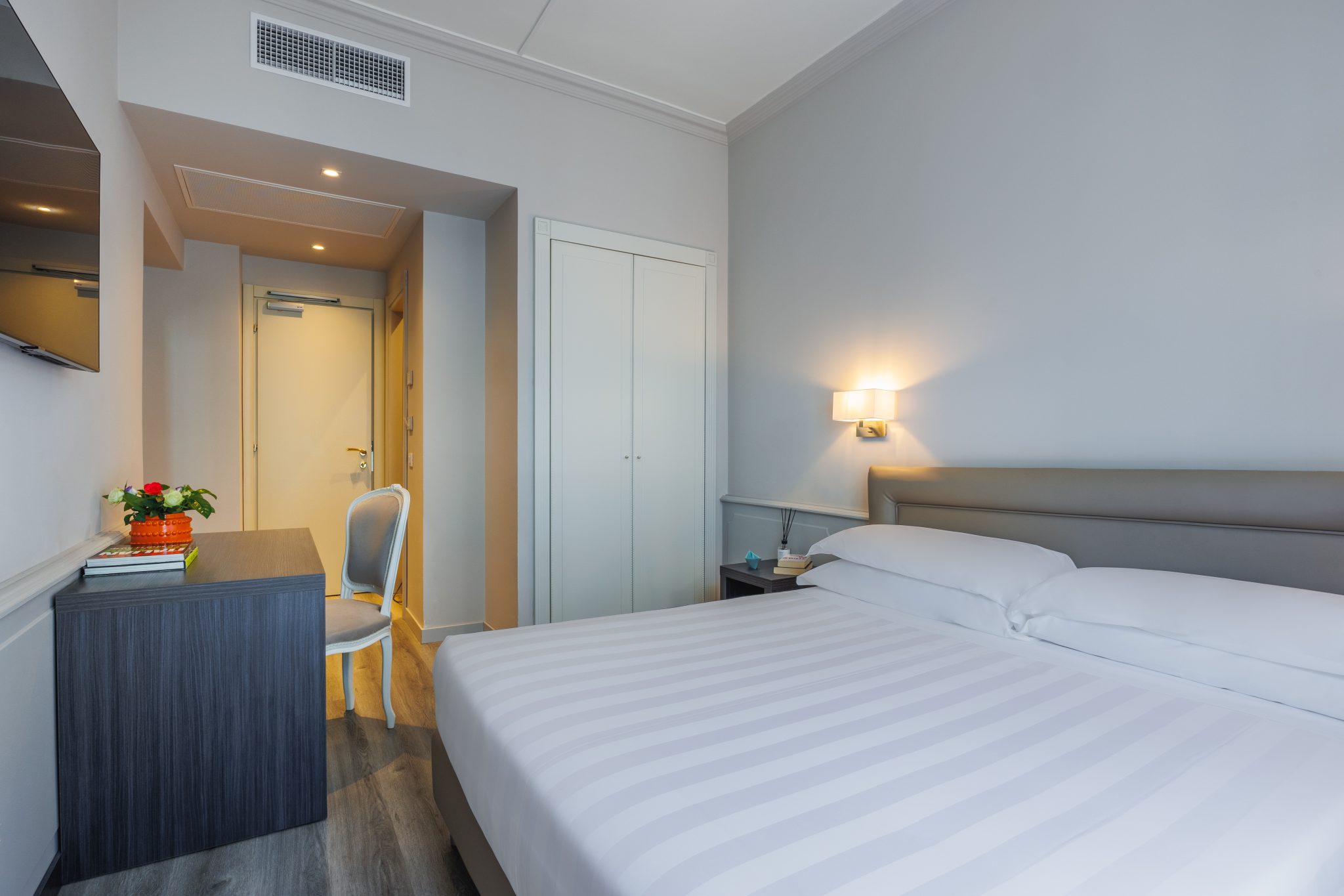 Hotel Parco dei Principi-Business soba.jpg