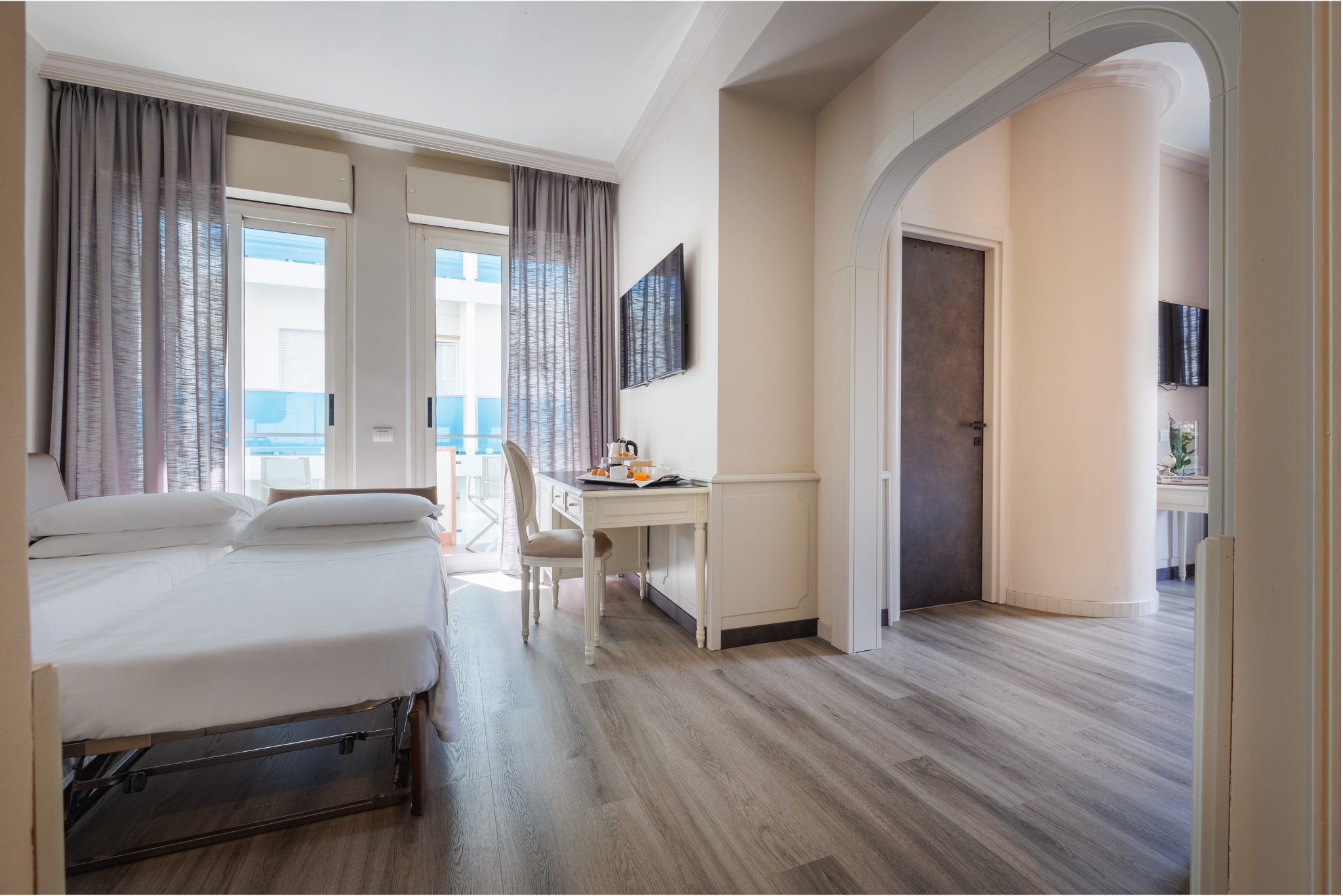 Parco dei Principi-Junior suite za cetiri osobe.jpg
