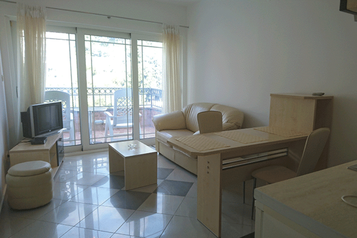 Springs apartmani Bež apartman.jpg