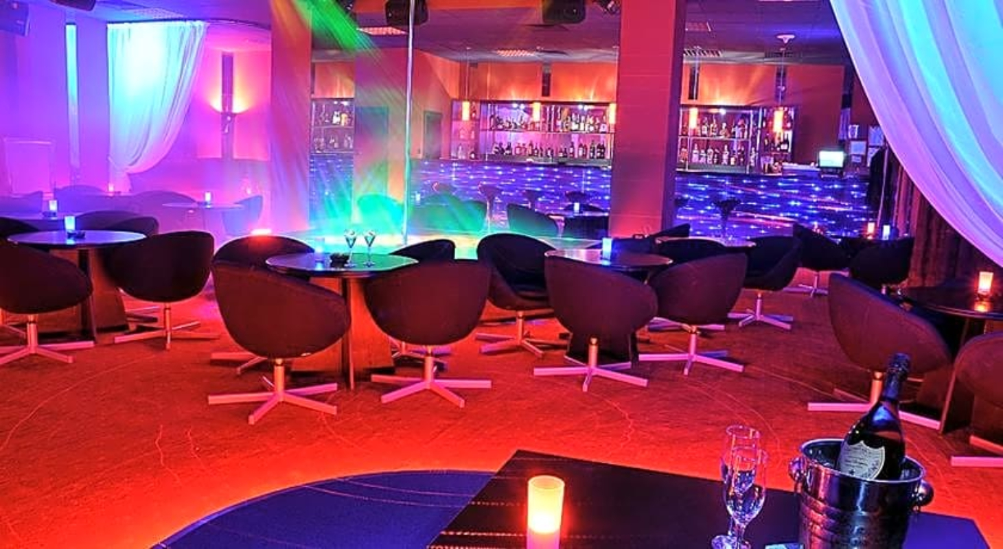 Hotel North Star Continental Resort bar hotela.jpg