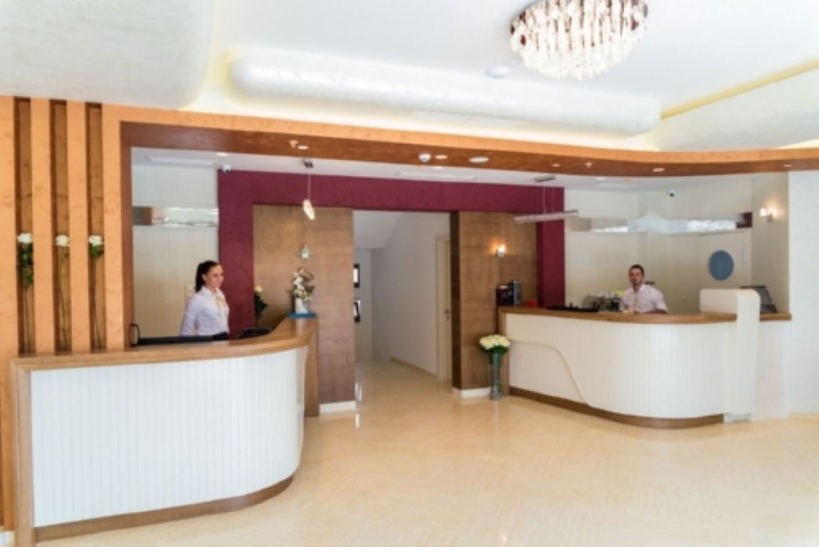 Hotel Kadmo by Aycon-Recepcija.jpg