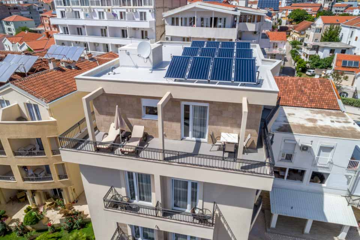 Apartmani Al Mare spoljni izgled.jpg