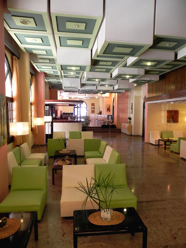 Hotel Alkionis lobby.jpg