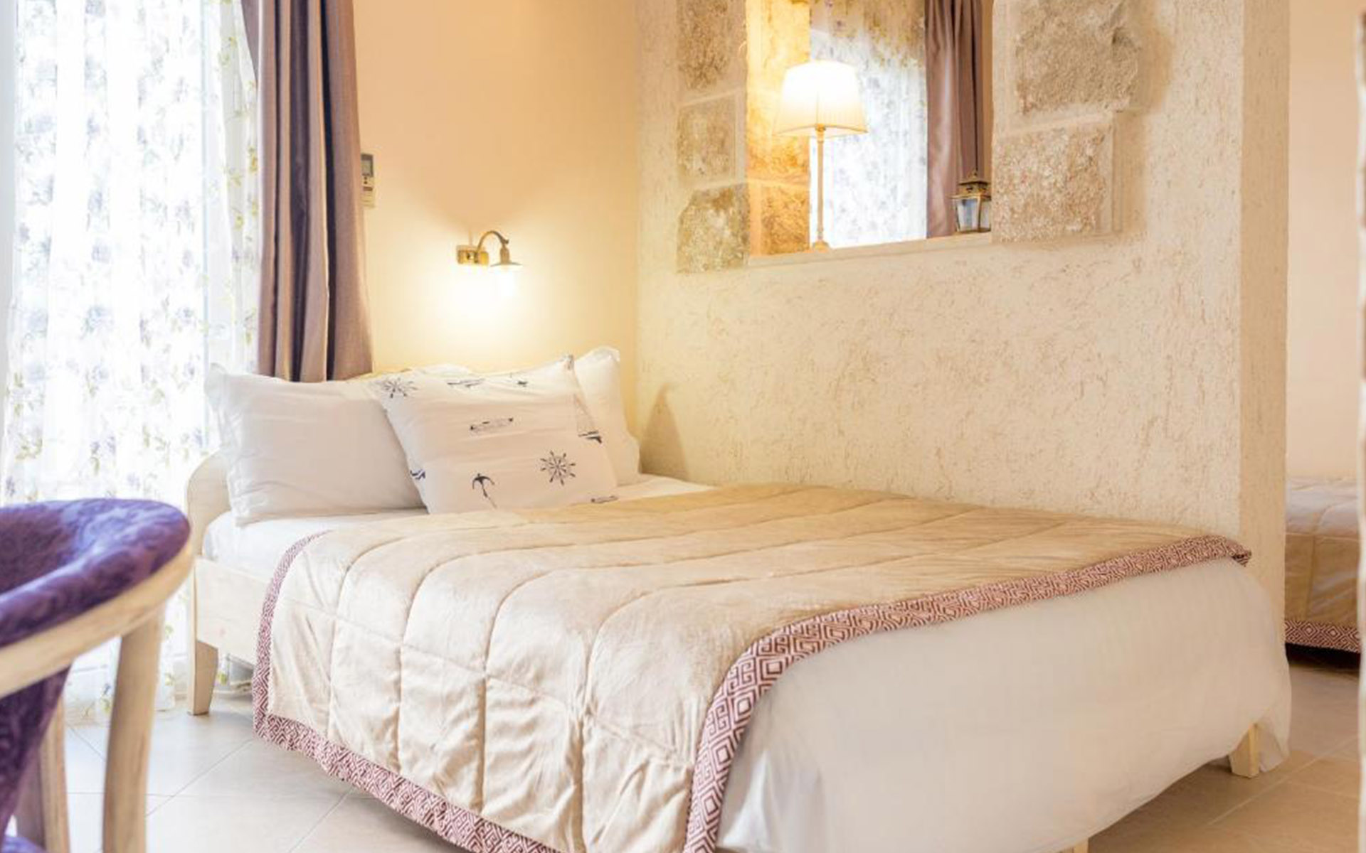 Hotel Perla di Mare soba.jpg