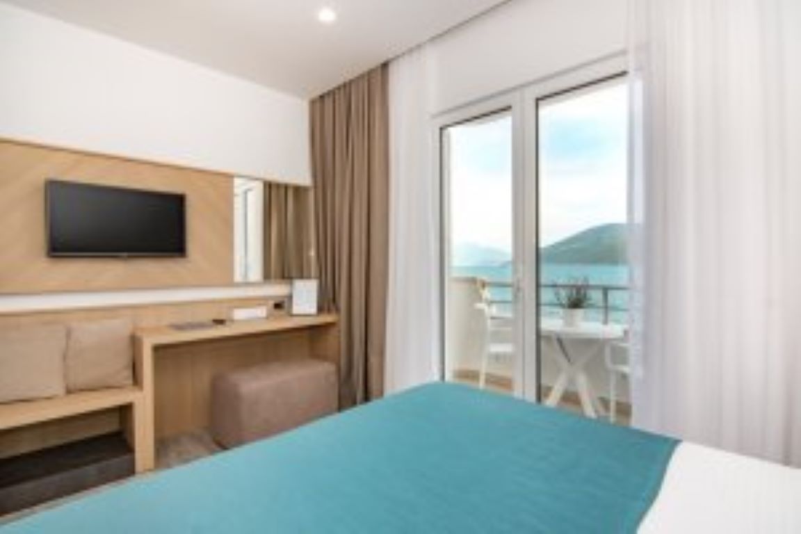 Hotel Perla Annexes-Standardna soba.jpg