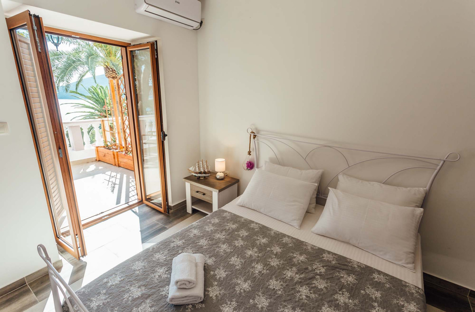 Apartmani Belvedere soba.jpg