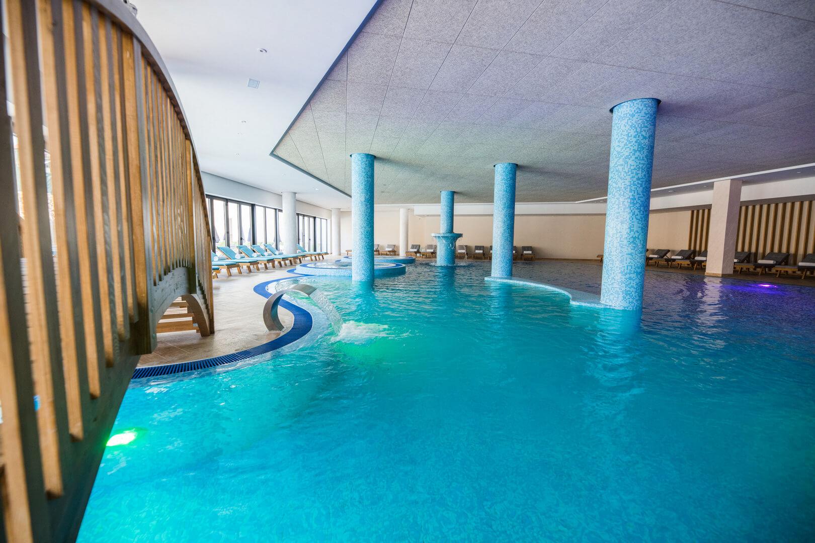 Hotel Tonati bazen.png