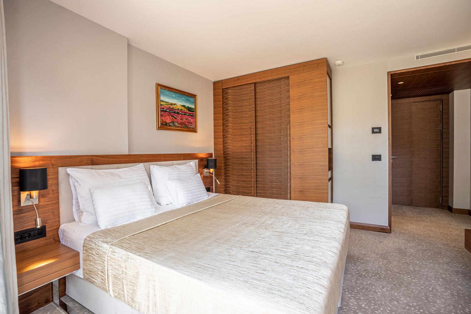 Hotel Tonati smeštaj.png