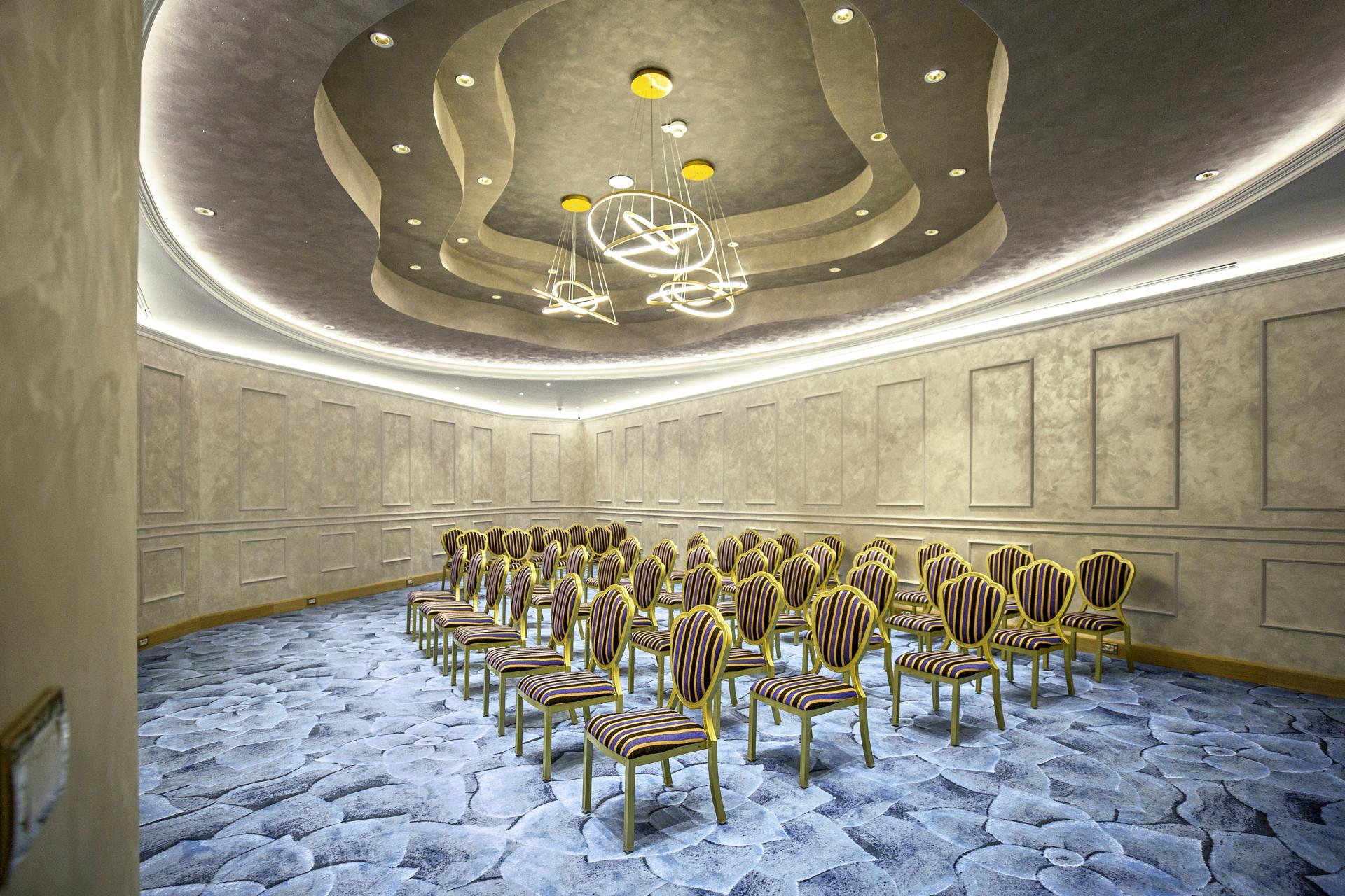 Hotel Park sala za konferencije.png