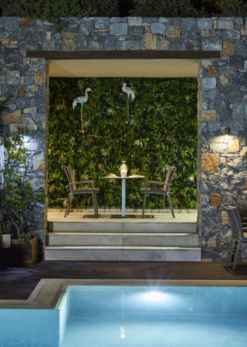 Skiathos-Mystery-Luxury-Residence-basta-restoran-bazen.jpg