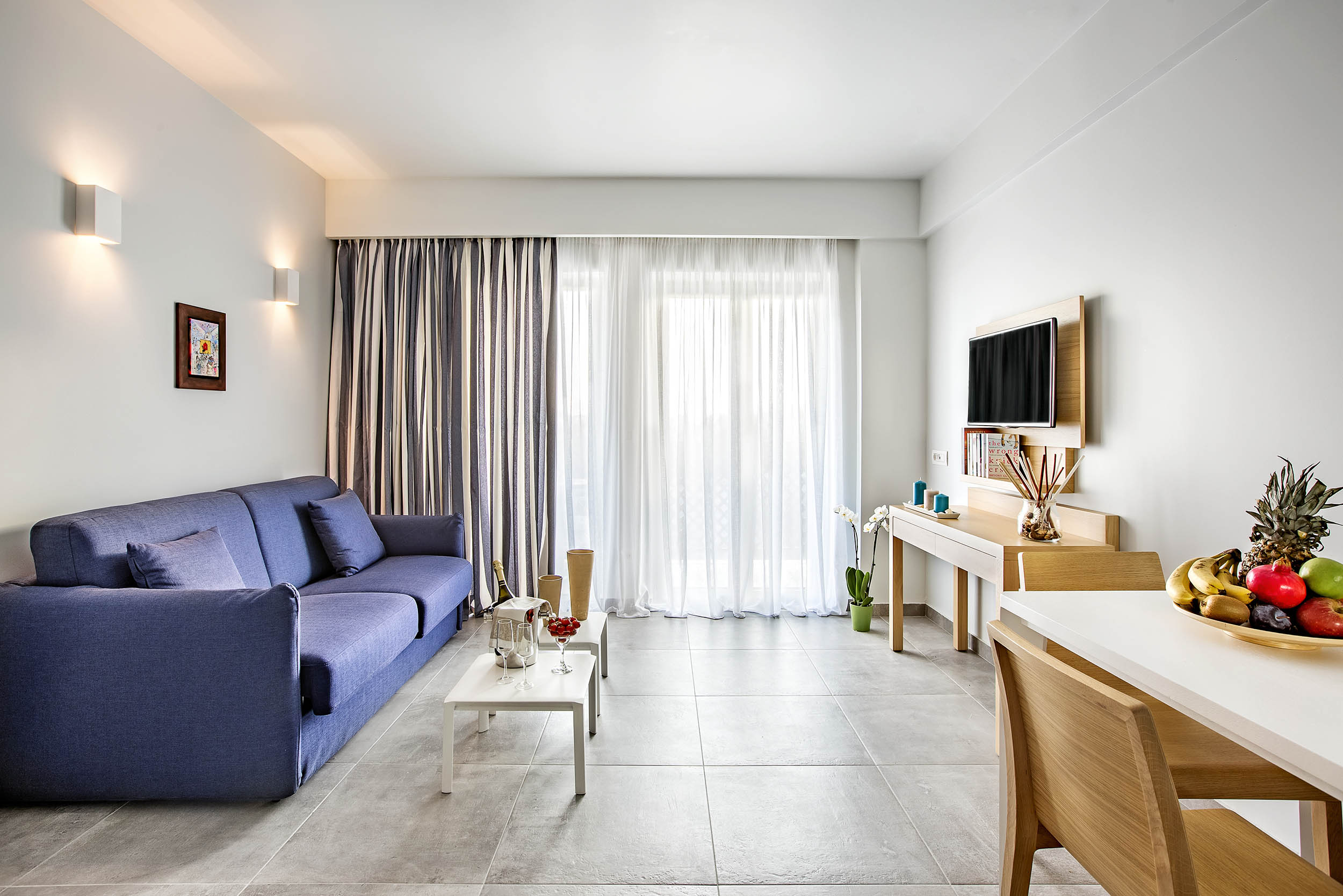 Skiathos-Mystery-Luxury-Residence-dnevni boravak.jpg