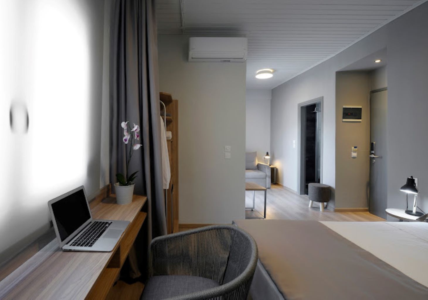 Skianthion Rooms-radni prostor.jpg
