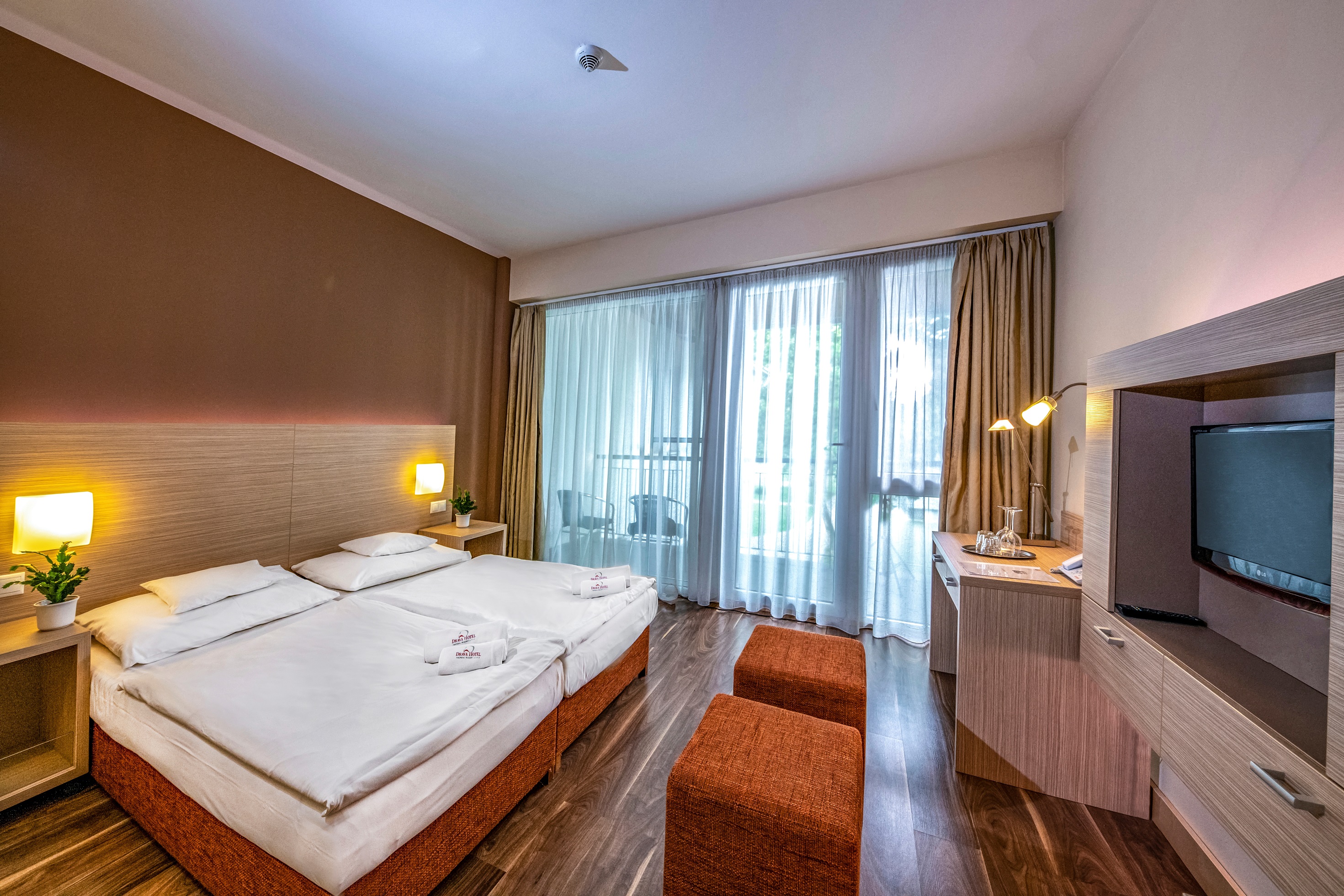 Drava Thermal Resort apartman spavaća soba.jpg