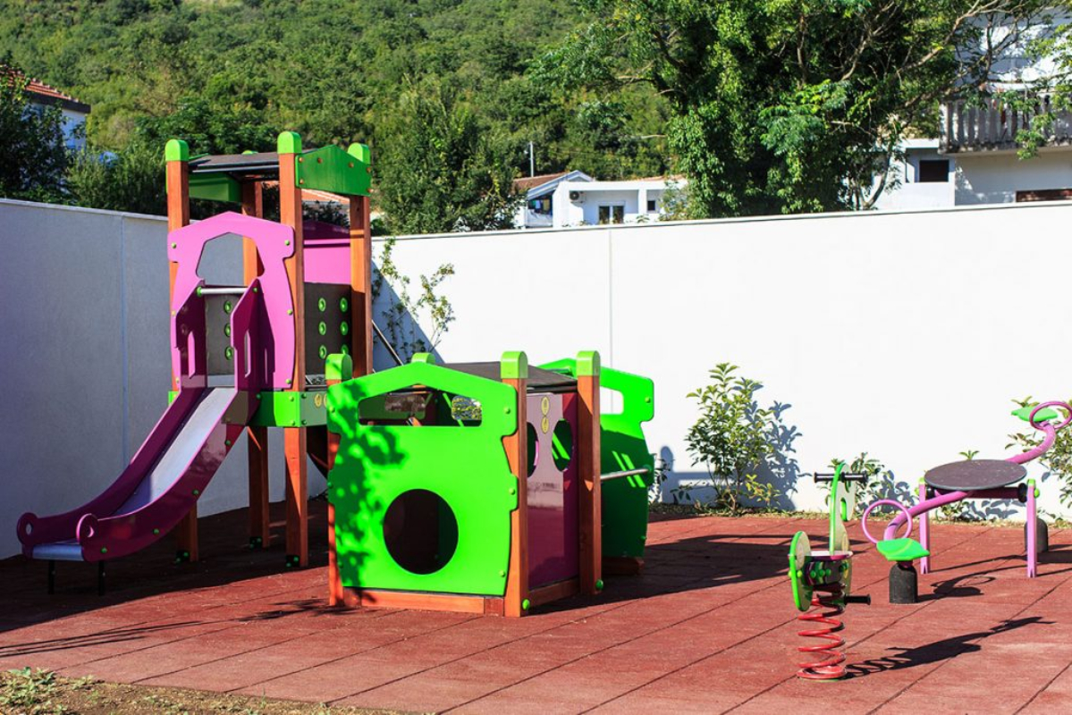 Avanti Hotel & Spa dečije igralište.jpg