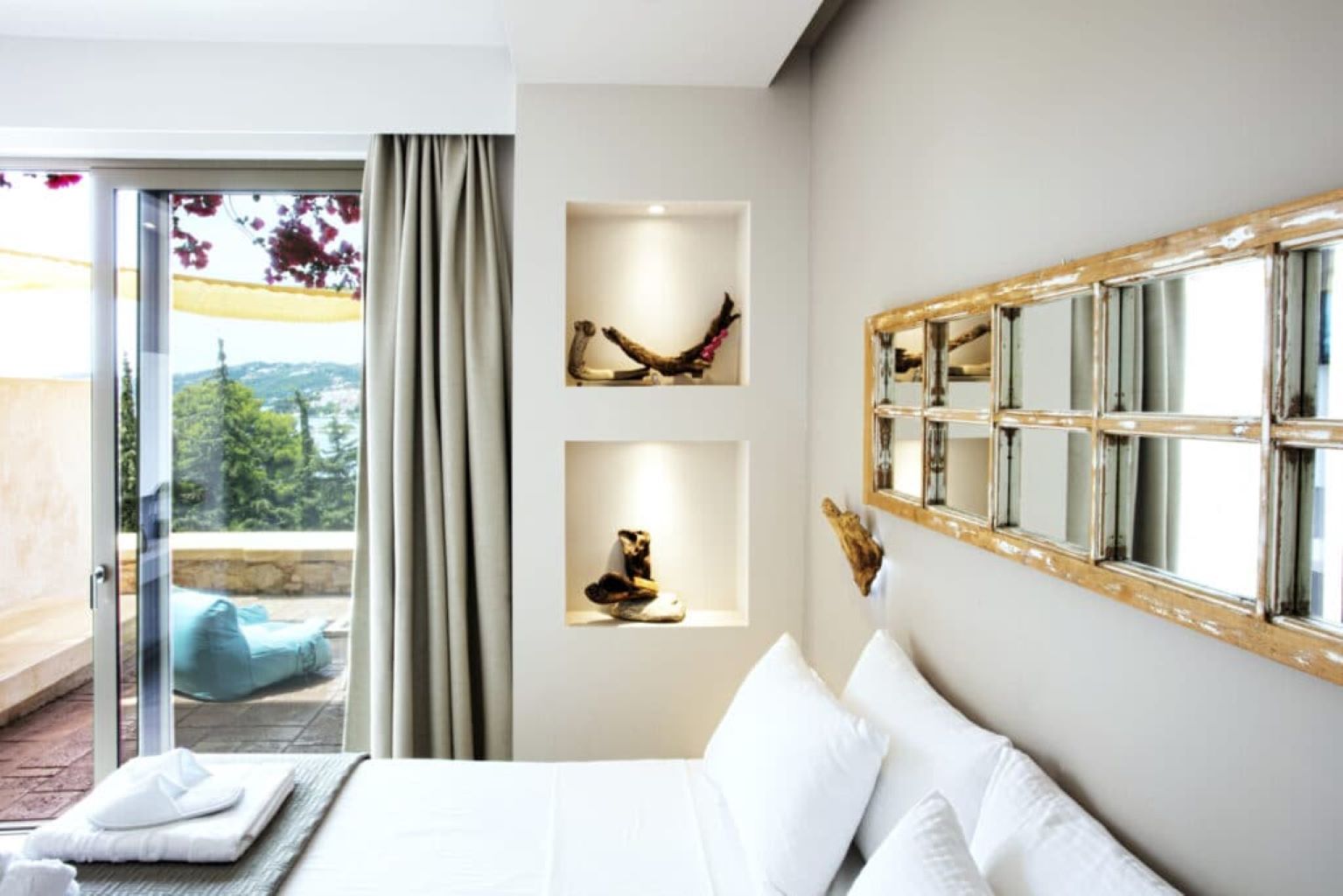 Core-Luxury-Suites-soba-.jpg