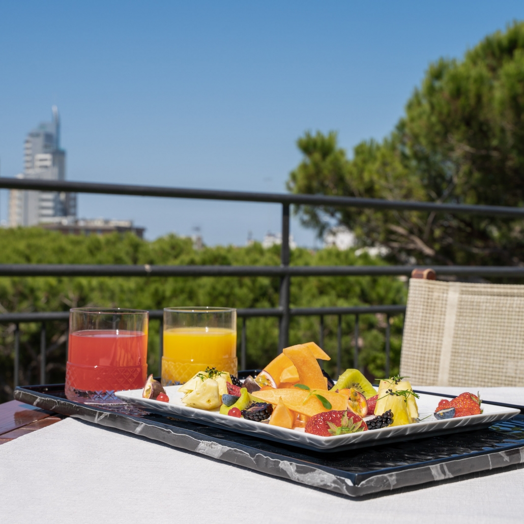 Hotel Suez-Pogled na more.jpg