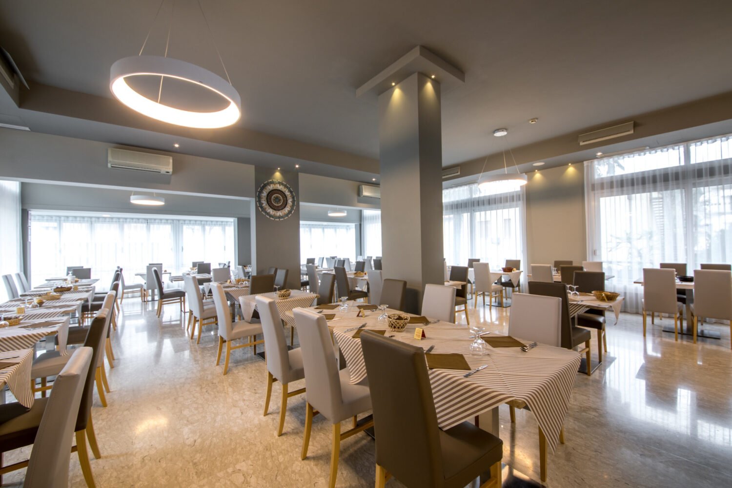 Hotel Torino-Restoran.jpg