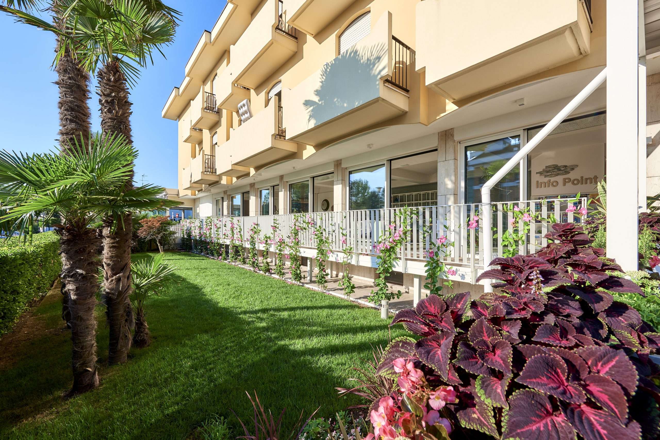 Junior Family Hotel-Basta hotela.jpg