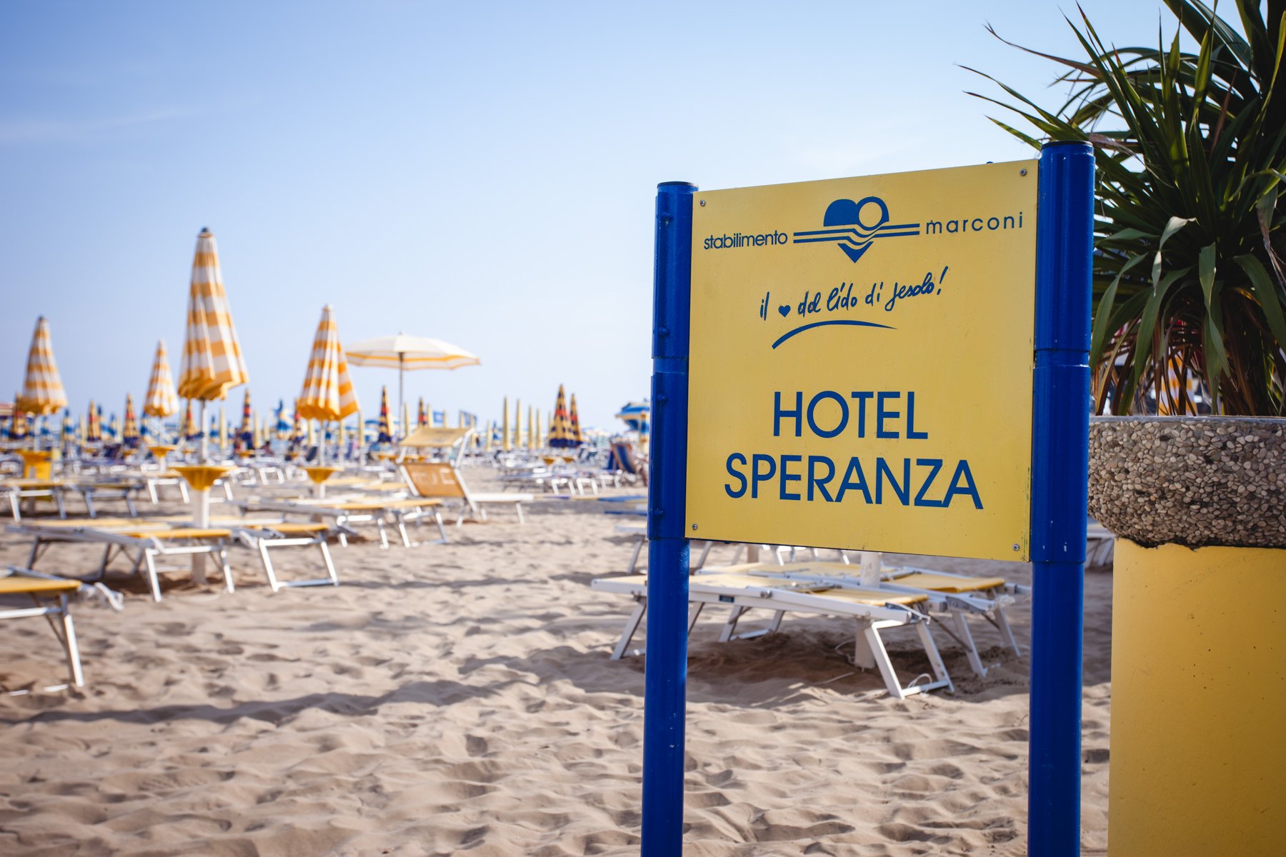 Hotel Speranza-Plaza.jpg