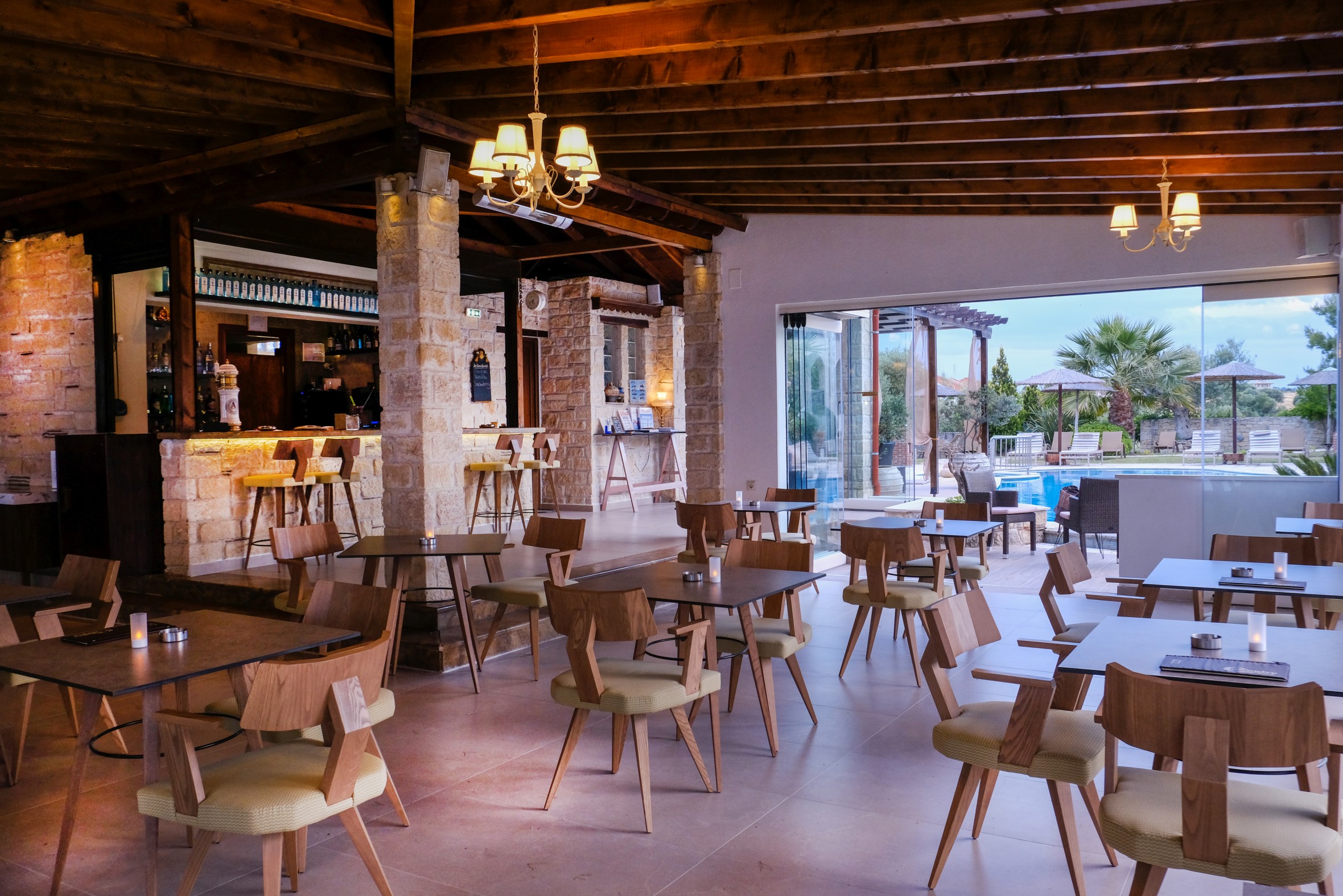 Country Inn Halkidiki-Restoran.jpg