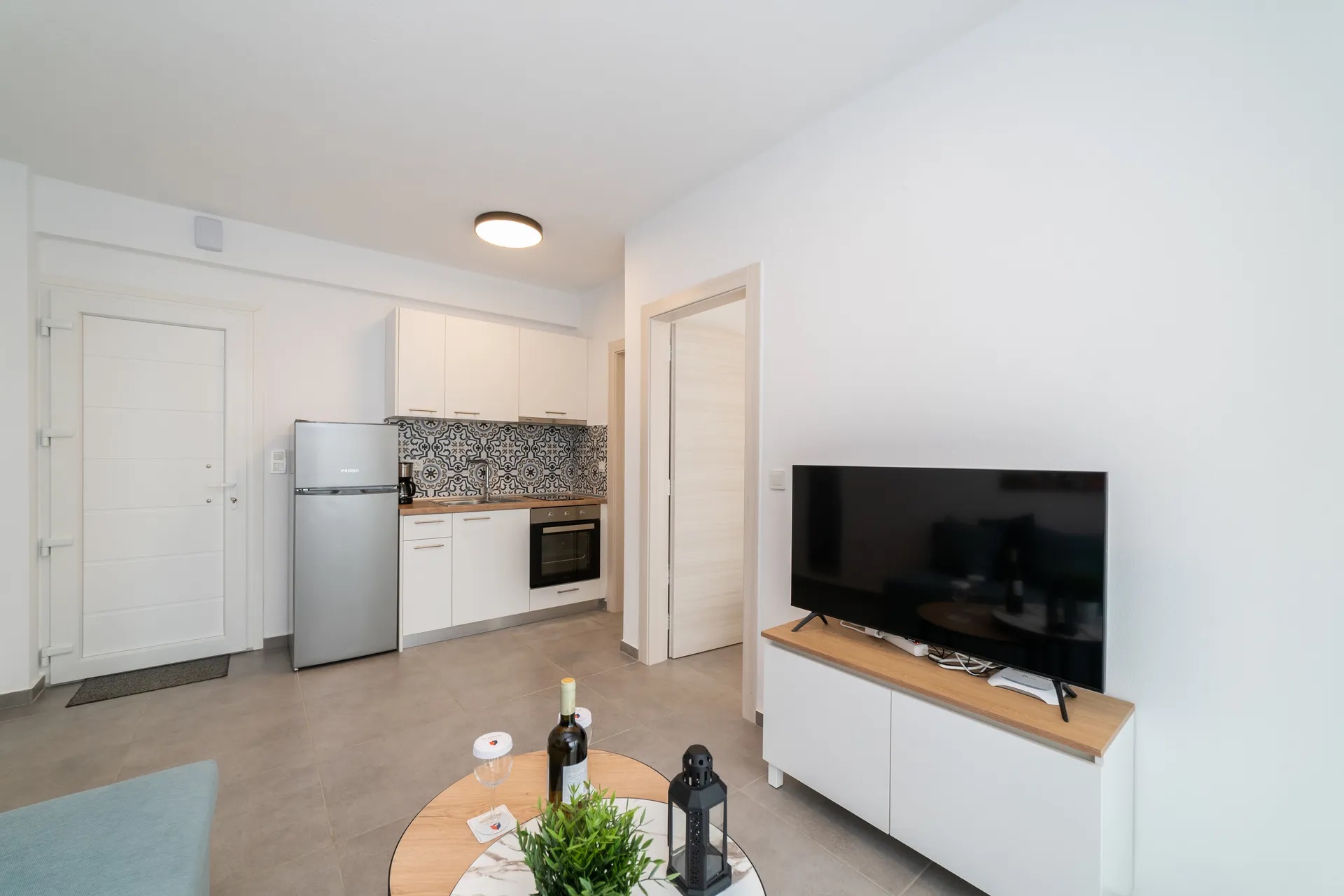 Antigone Residential Complex-Jednosoban apartman kuhinja.jpg