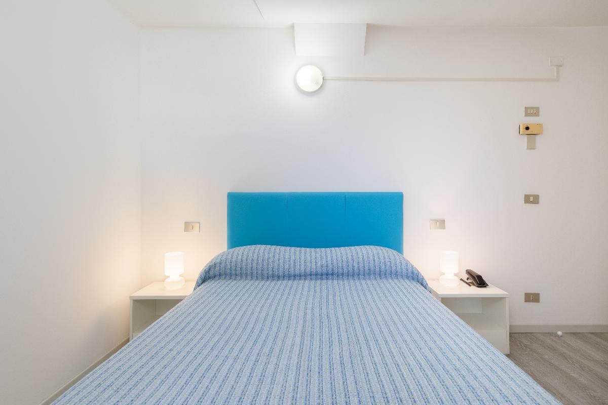 Hotel Gritti-Jednokrevetna soba potkrovlje.jpg