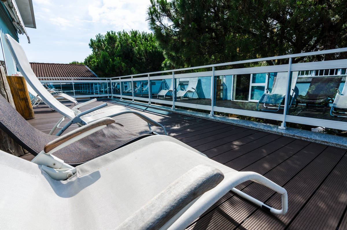 Mare Live Hotel-Terasa za suncanje.jpg