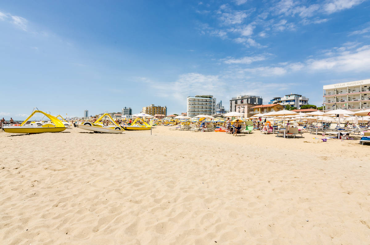 Mare Live-Plaza.jpg