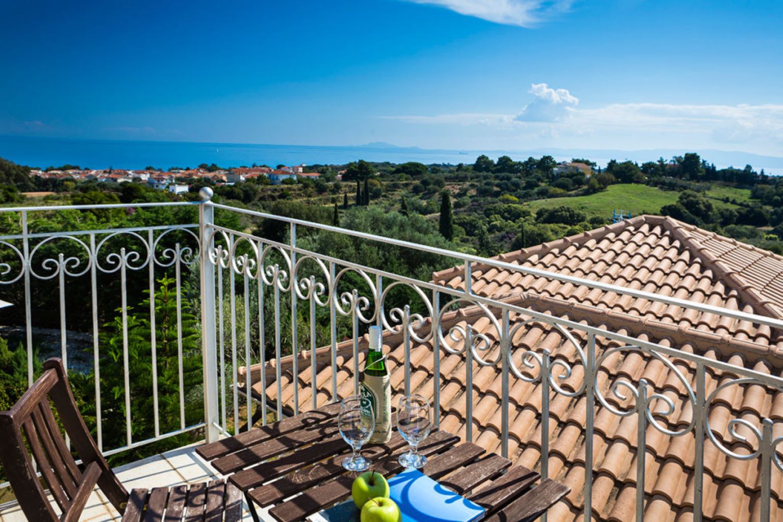 3 Queens Villas-pogled sa balkona-.jpg