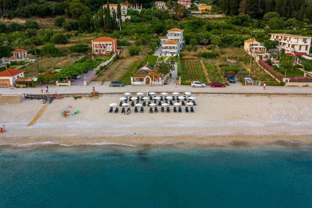 barefoot-contessa-privatna plaža.jpg