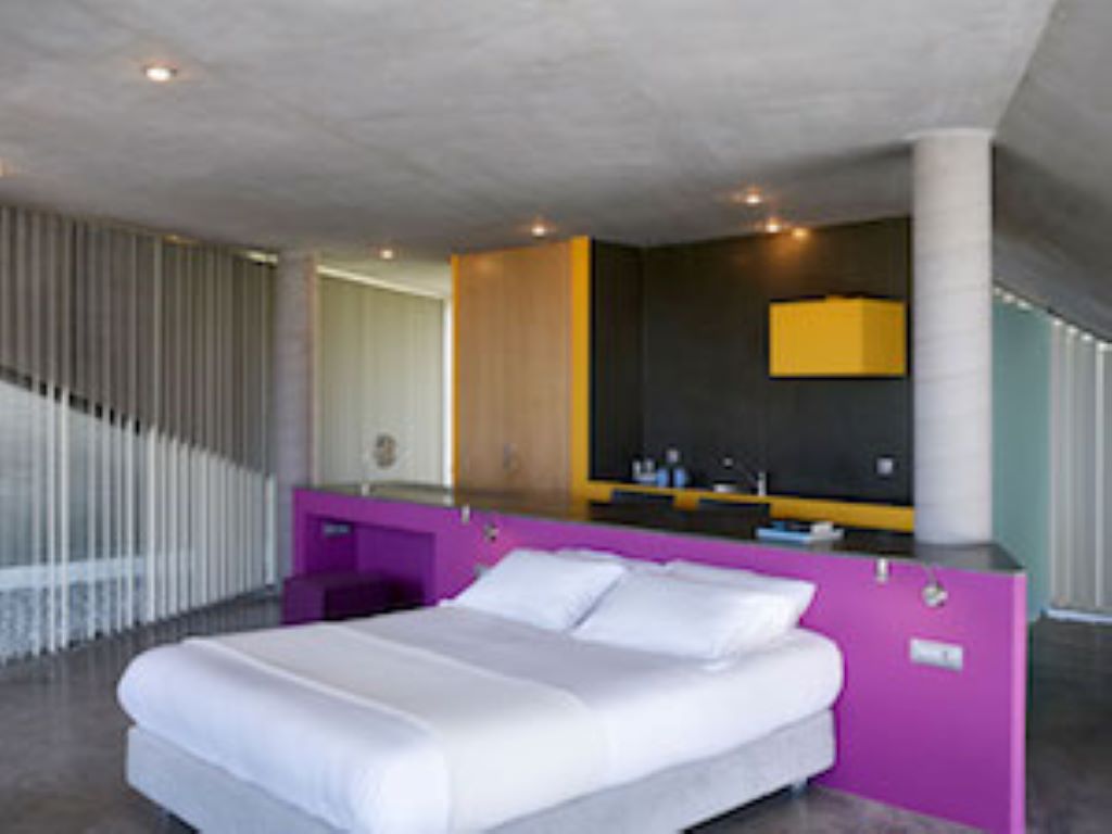 leivatho hotel-bračni krevet.jpg
