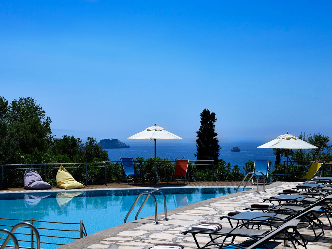 leivatho hotel-ležaljke.jpg