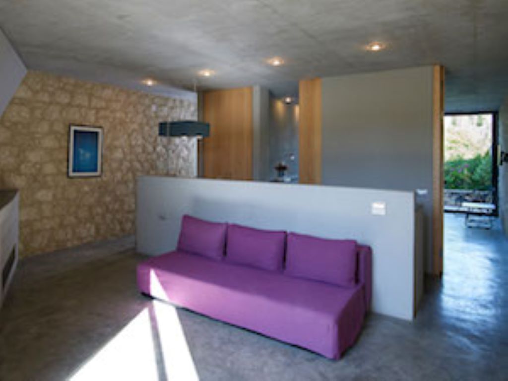 leivatho hotel-sofa-porodični-studio.jpg