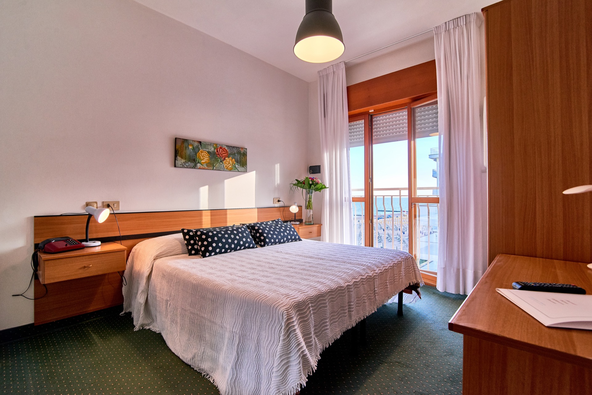 Concordia Hotel-Economy soba.jpg