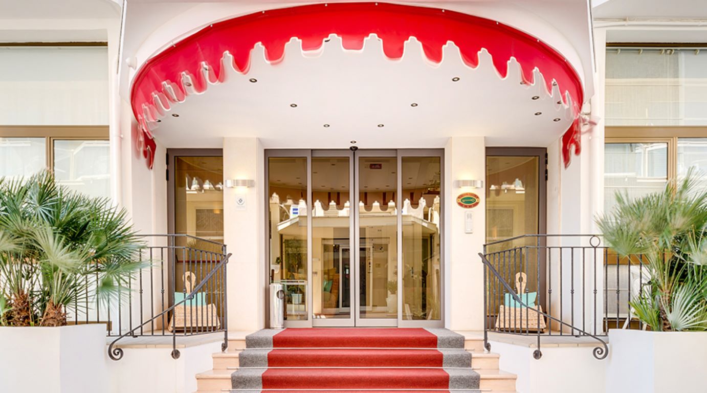 Hotel Manila-Ulaz u hotel.jpg