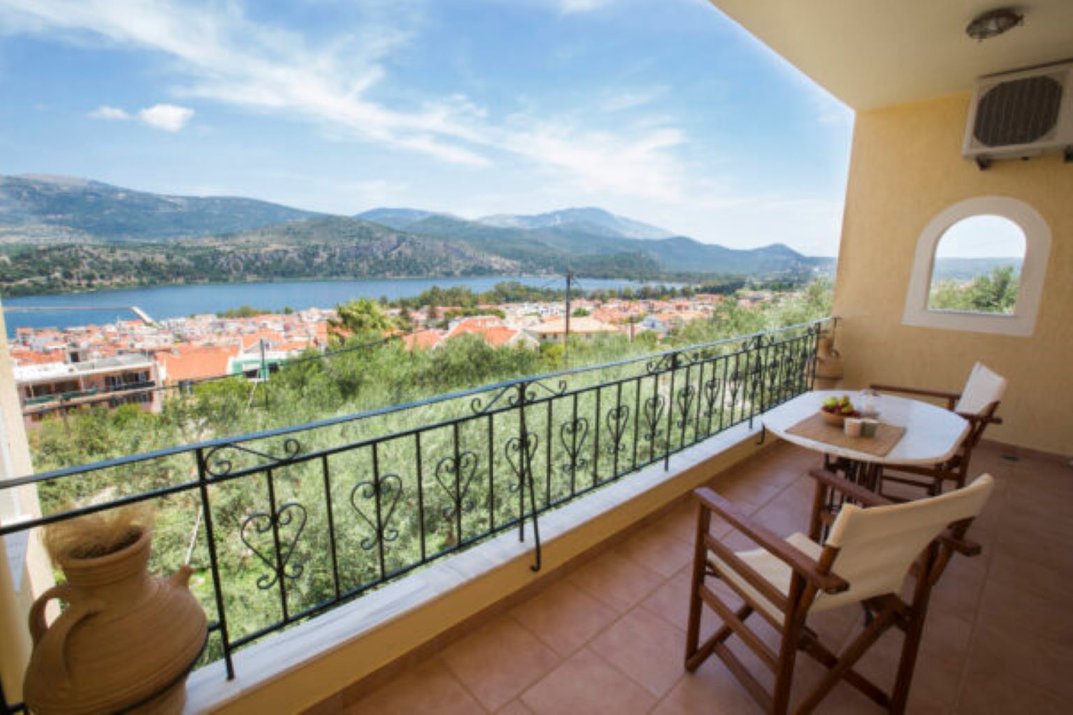 Liostasi Retreat-balkon-.jpg