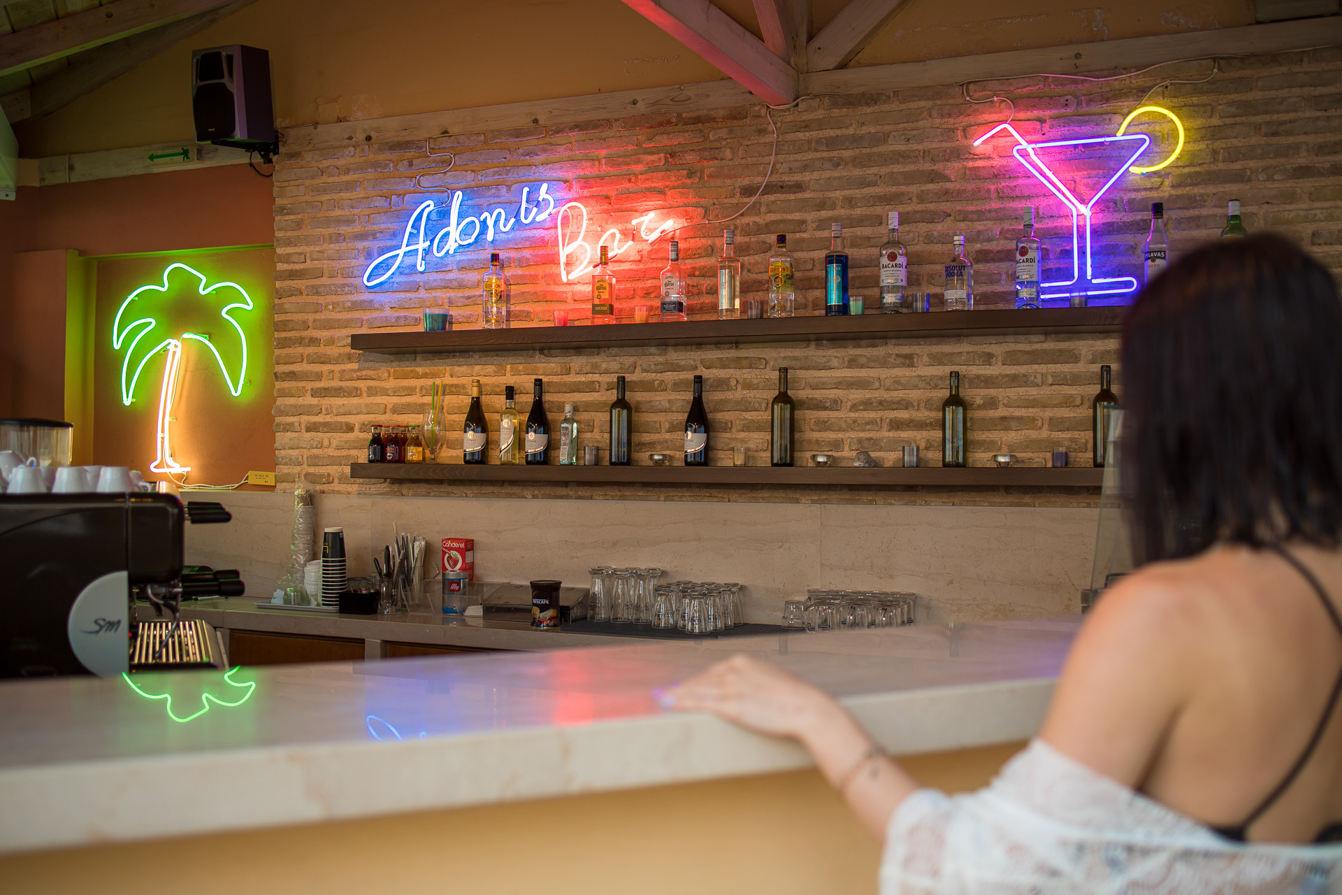 Adonis Hotel & Apartments Preveza-Bar.jpg