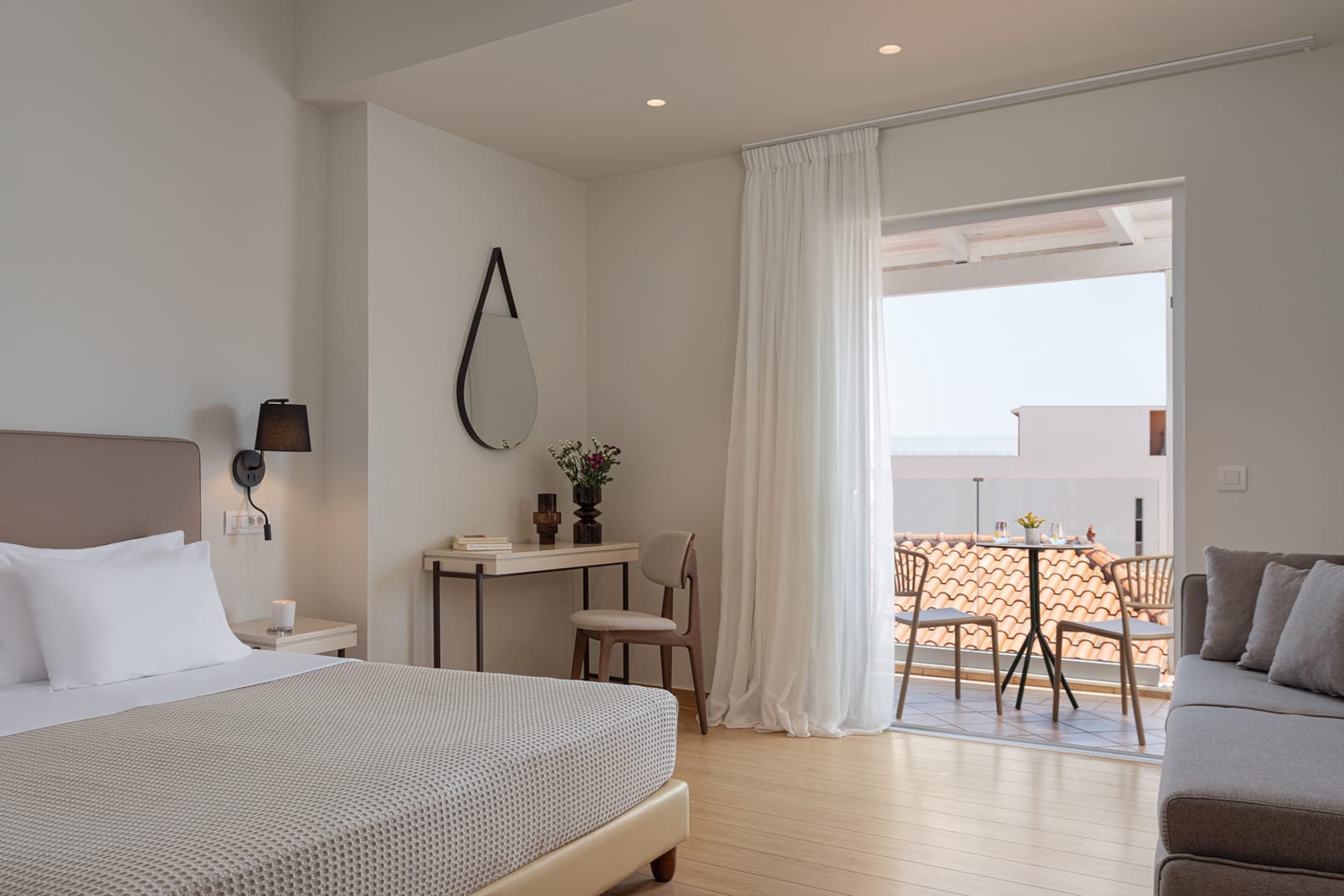 Preveza City Comfort Hotel-Superior Comfort soba.jpg