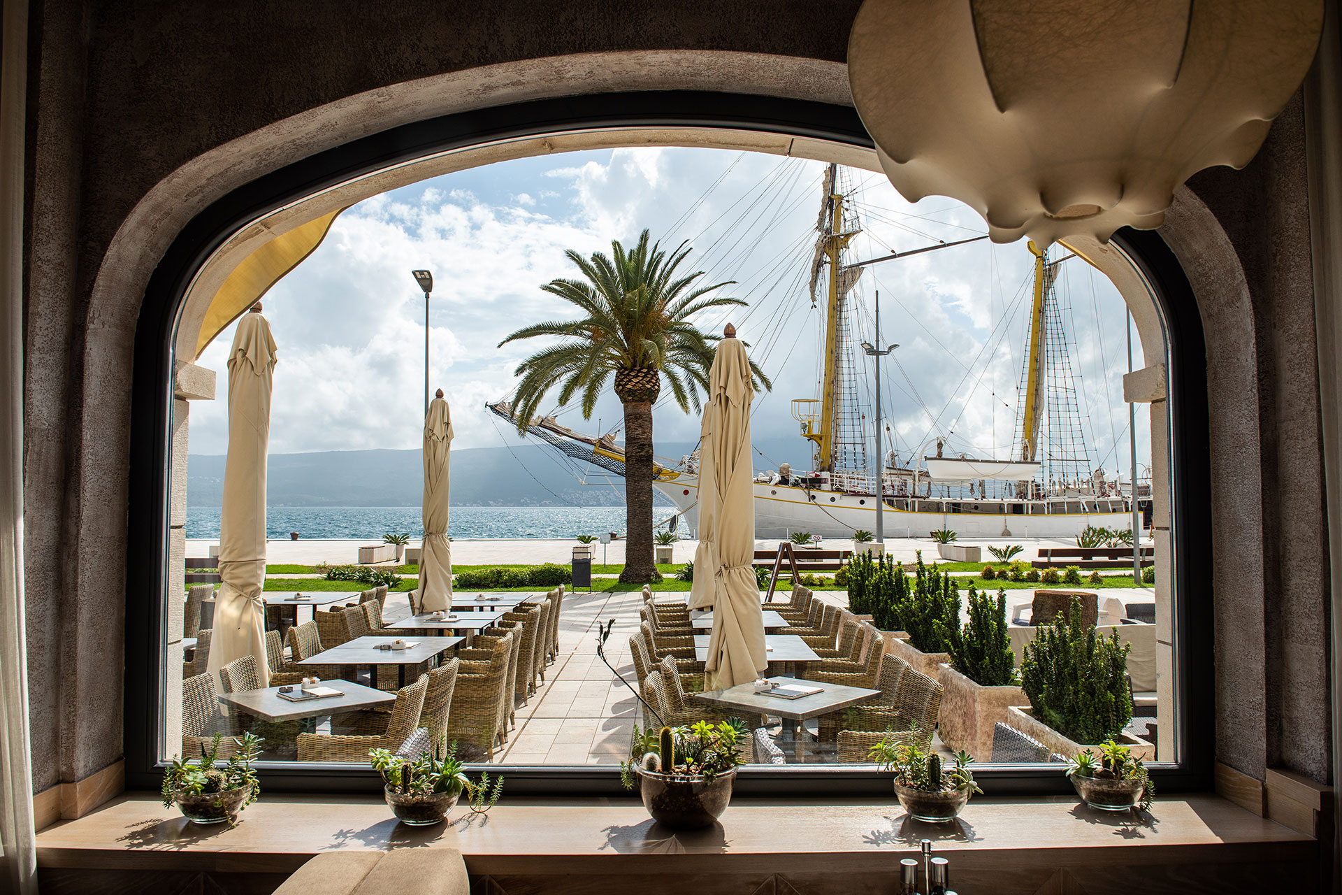 Astoria Tivat hotel izgled.jpg