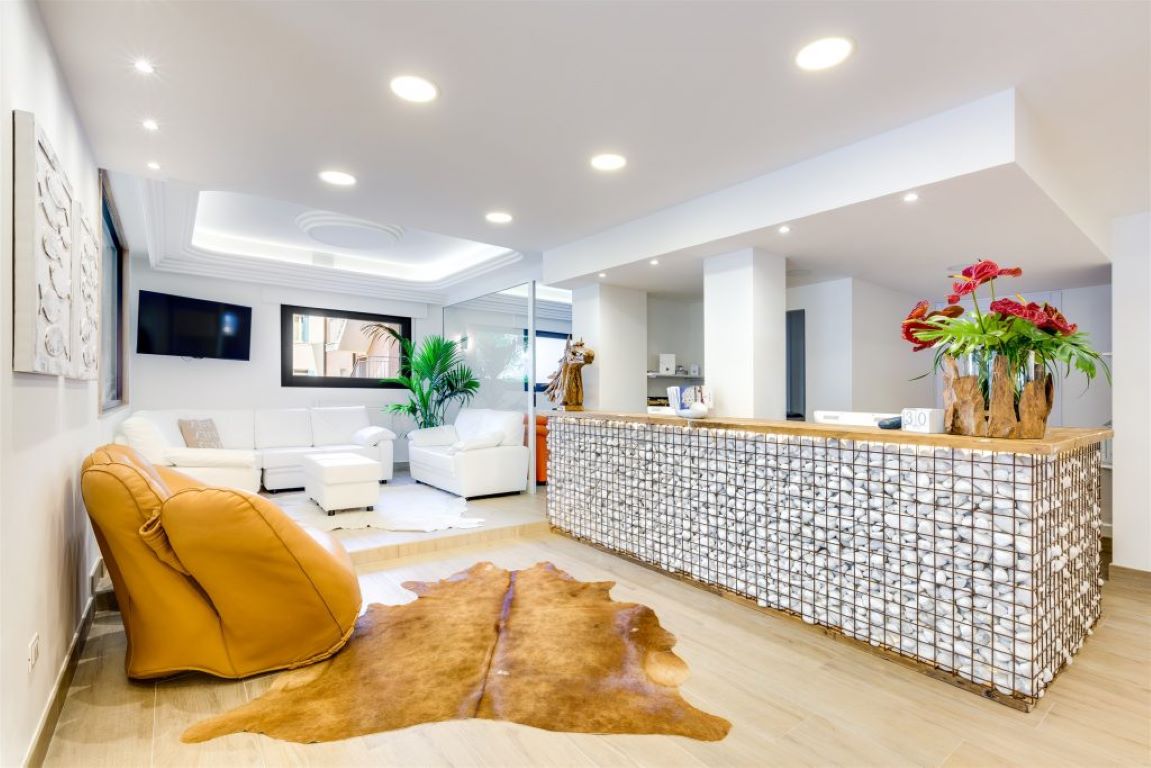 Bellariva Hotel-Recepcija.jpg